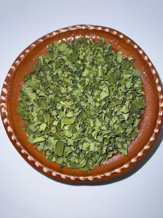 100% Organic Moringa Leaves